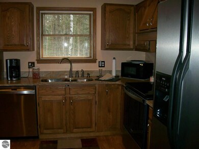 1858 Orchard Ln, West Branch, MI 48661 - photo 4