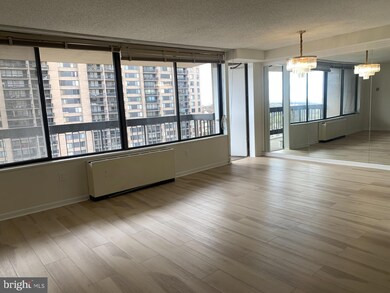 Skyline Plaza unit 1216N, Baileys Crossroads, VA 22041 - photo 5