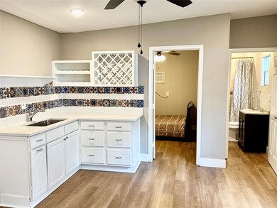 3900 N White Tail Dr, Granbury, TX 76049 - photo 4