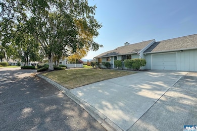 831 N Canterbury Ct, Sequim, WA 98382 - photo 3