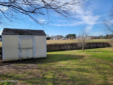 692 Ashley Meadows Dr, Winterville, NC 28590 - photo 7