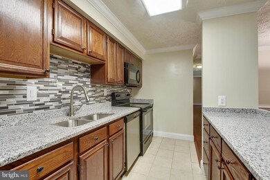 19513 Gunners Branch Rd, Germantown, MD 20876 - photo 5