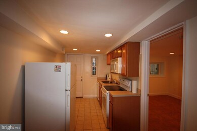 3607 11th St NW unit B, Washington, DC 20010 - photo 5