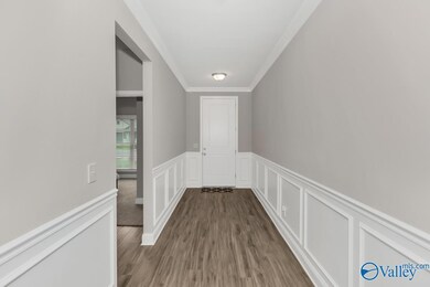 6025 NW Thorntons Way Cir, Huntsville, AL 35810 - photo 3