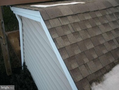 59 Babylonica Ct, Bunker Hill, WV 25413 - photo 4