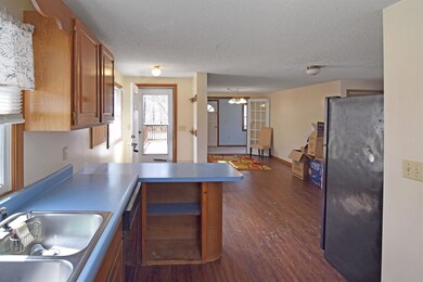 74 Cherry Valley Rd, Bethlehem, NH 03574 - photo 2