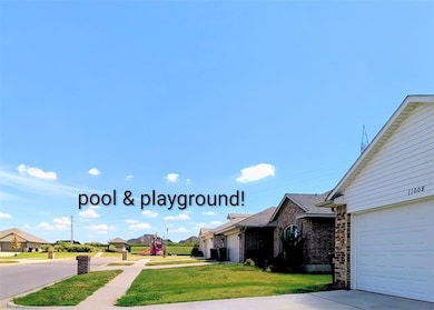 11008 NW 98th St, Yukon, OK 73099 - photo 3