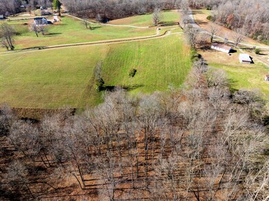 1087 Cowan Rd, Dickson, TN 37055 - photo 7