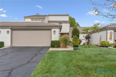 6716 Embassy Ct unit B8, Maumee, OH 43537 - photo 2