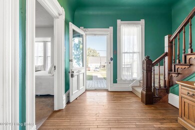 309 W Madison St (1 of 57)
