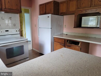 2417 Kelford Ln, Bowie, MD 20715 - photo 7