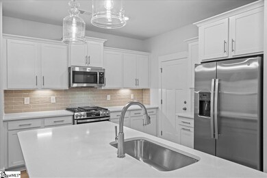 405 Crestcreek Dr, Anderson, SC 29621 - photo 6