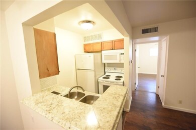 5124 Live Oak St unit 102, Dallas, TX 75206 - photo 5