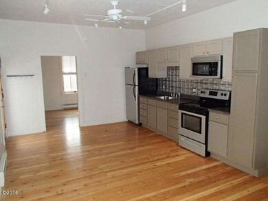 Kitchen6.JPG
