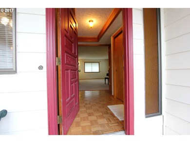 Entrance/Foyer