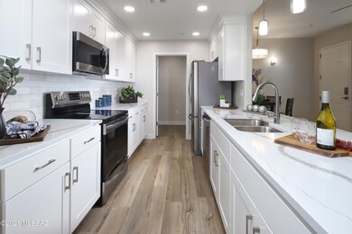 Model Unit - 2 BR - Kitchen