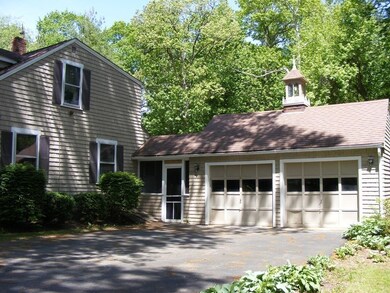 586 Whitman St, Hanson, MA 02341 - photo 4