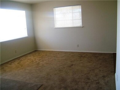 7905 Dogwood St, El Paso, TX 79925 - photo 3