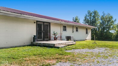 741 W Booe Rd, Austin, IN 47102 - photo 6