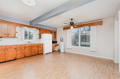 315 S Gage St, Somonauk, IL 60552 - photo 6