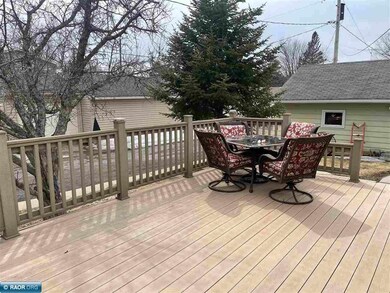 115 9 1/2 St NE, Chisholm, MN 55719 - photo 2