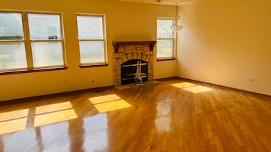 20827 W Honeysuckle Ct, Plainfield, IL 60544 - photo 5