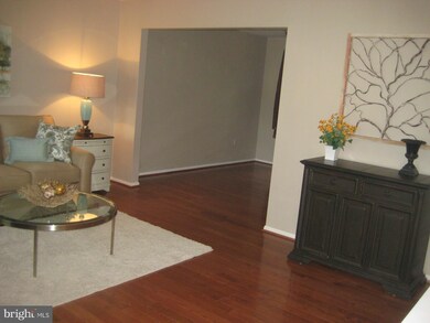 9901 Rand Dr, Burke, VA 22015 - photo 2