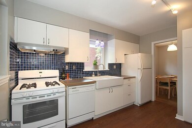 811 Larch Ave, Takoma Park, MD 20912 - photo 6