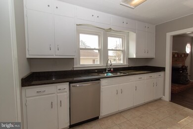 14723 Joplin Rd, Manassas, VA 20112 - photo 7