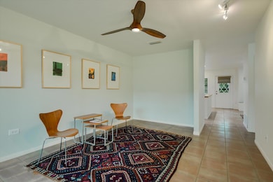 2301 Lawnmont Ave unit 5, Austin, TX 78756 - photo 3