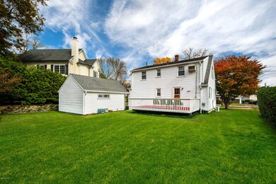 33 Thornhill Rd, Riverside, CT 06878 - photo 3