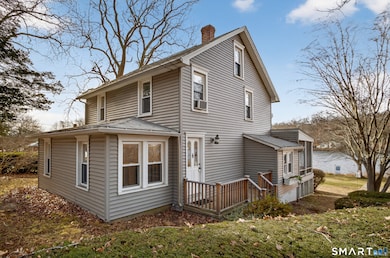 68 Flanders Rd, Niantic, CT 06357 - photo 2