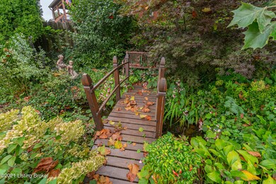 8709 Gainsborough Dr L-7