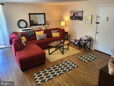 100 E Glenolden Ave unit E3, Glenolden, PA 19036 - photo 5