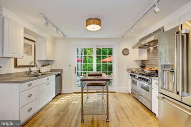 118 Cedar Ln, Princeton, NJ 08540 - photo 2