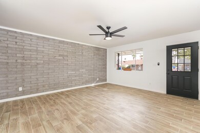 3534 W El Camino Dr-6