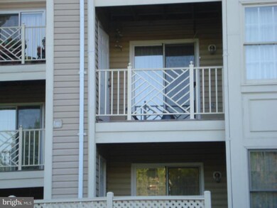 12225 Fairfield House Dr unit 107C, Fairfax, VA 22033 - photo 5