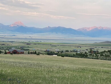 60 miles of Madison Mountain views