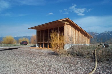 CANOE HOUSE