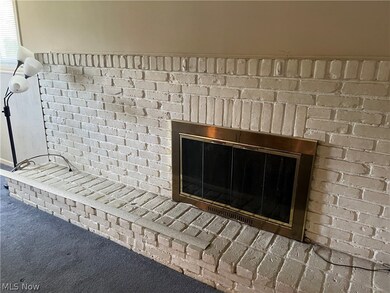 8764 Usher Rd, Olmsted Falls, OH 44138 - photo 7