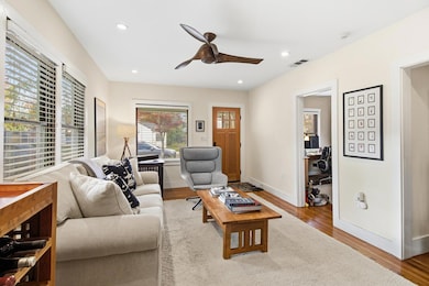 643 44th St, Sacramento, CA 95819 - photo 7