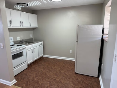 200 Ridgeview Lane, Apt 45  3