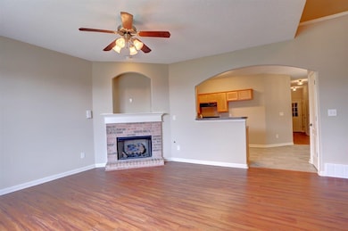 1258 Carlton Ridge Dr, Cordova, TN 38018 - photo 2