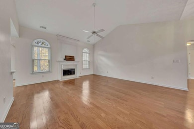 522 Huntgate Rd unit 4, Woodstock, GA 30189 - photo 4