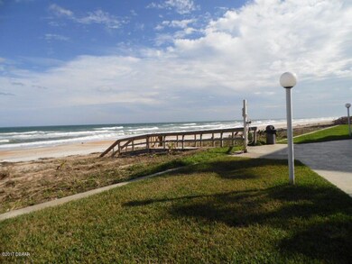 IH beach access