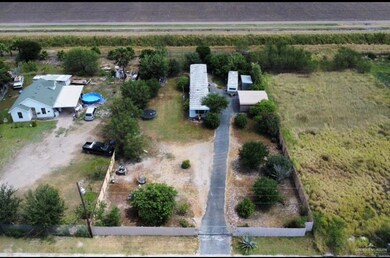 404 Azteca Ave, Donna, TX 78537 - photo 3