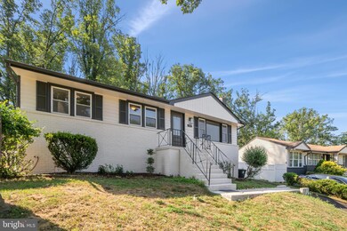 5813 Maple Terrace, Laurel, MD 20707 - photo 2