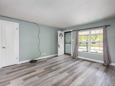 942 Geneva St, Aurora, CO 80010 - photo 6