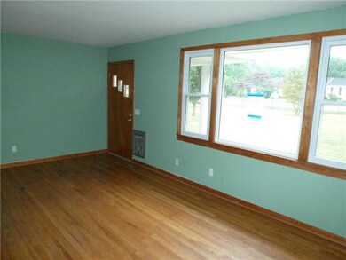 216 Woodland Dr, Shelbyville, TN 37160 - photo 2