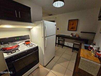 3910 Lincoln Ave unit 2, El Paso, TX 79930 - photo 6